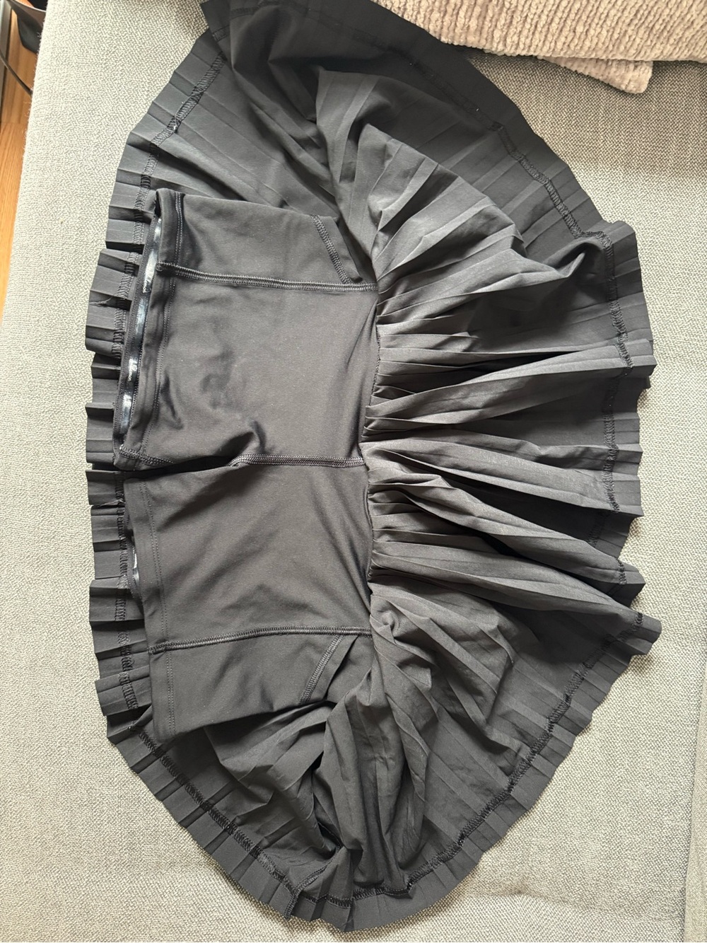 Lululemon Pleated Tennis Skirt - Picture 4 of 6